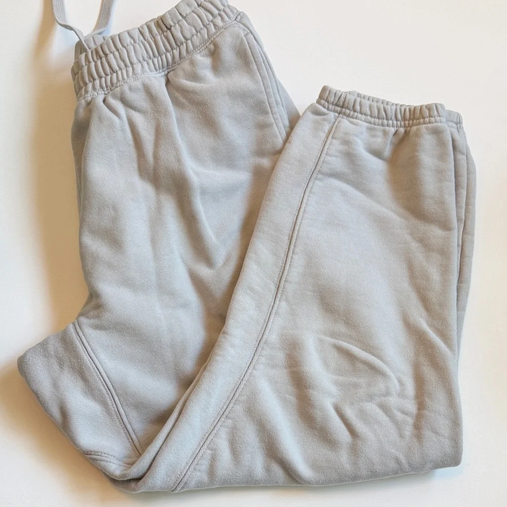 H&M Light Gray Kids Joggers - Picture 1 of 2
